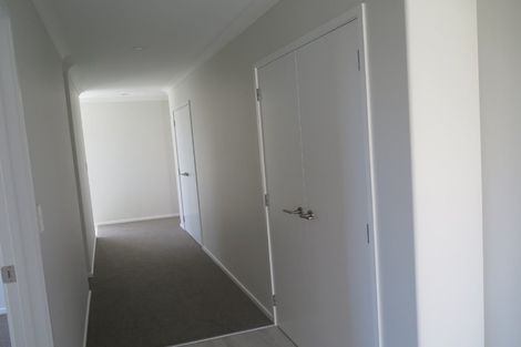 Photo of property in 6 Nottingham Road, Omokoroa, 3114