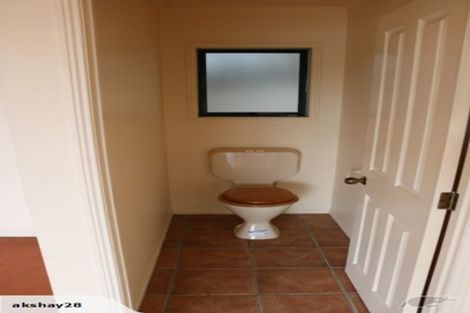 Photo of property in 126a Whitney Street, New Windsor, Auckland, 0600