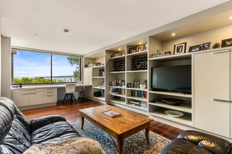 Photo of property in 4 Ronaki Road, Mission Bay, Auckland, 1071