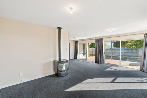 Photo of property in 18 Inverell Place, North New Brighton, Christchurch, 8083