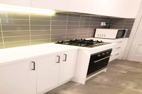 Photo of property in 4b Railway Street, Newmarket, Auckland, 1023