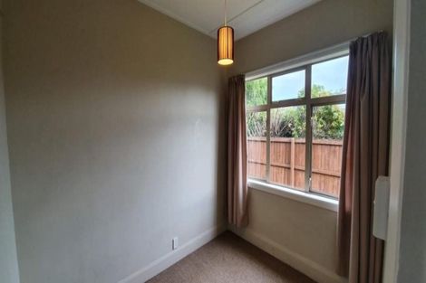 Photo of property in 24 Riverview Street, Beckenham, Christchurch, 8023