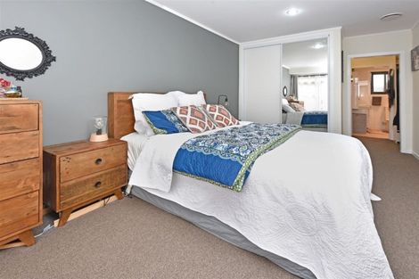 Photo of property in 1/215 Saint George Street, Papatoetoe, Auckland, 2025