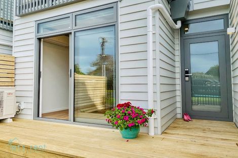 Photo of property in 588e Te Atatu Road, Te Atatu Peninsula, Auckland, 0610