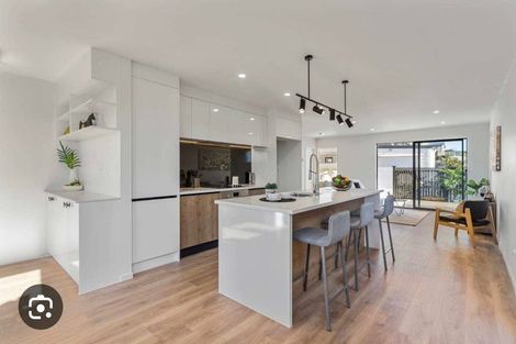 Photo of property in 40e Nikau Street, New Lynn, Auckland, 0600