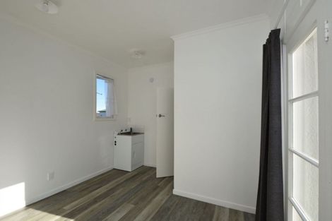 Photo of property in 21 Dyson Street, Strathern, Invercargill, 9812