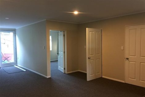 Photo of property in 553b East Coast Road, Browns Bay, Auckland, 0630