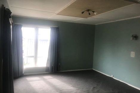 Photo of property in 42 Hollyford Avenue, Bryndwr, Christchurch, 8053