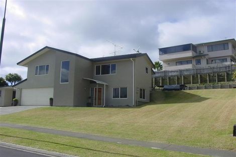 Photo of property in 10 Coralsea Way, Arkles Bay, Whangaparaoa, 0932