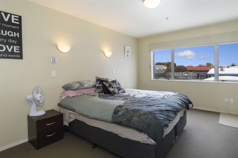 Photo of property in 1/1086 Papamoa Beach Road, Papamoa Beach, Papamoa, 3118