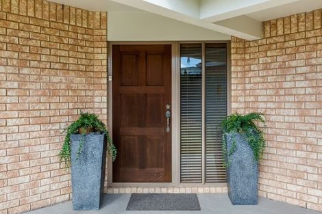 Photo of property in 13 Kahala Place, West Harbour, Auckland, 0618