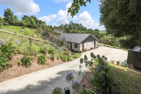 Photo of property in 163 Kimihia Road, Huntly, 3771