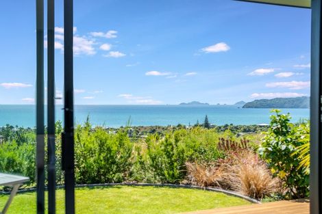 Photo of property in 7 Mason Rise, Tairua, 3508