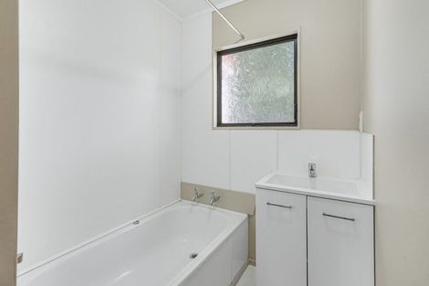 Photo of property in 14 Manor Place, Bader, Hamilton, 3206