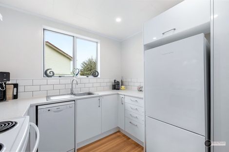 Photo of property in 187b Major Drive, Kelson, Lower Hutt, 5010