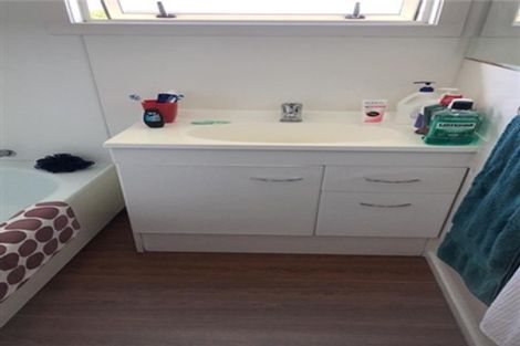 Photo of property in 2/101 Nelson Street, Howick, Auckland, 2014