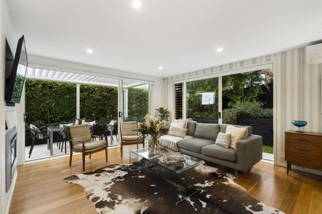 Photo of property in 1/48 Hart Road, Hauraki, Auckland, 0622