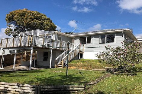 Photo of property in 1 Airey Place, Torbay, Auckland, 0630