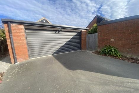 Photo of property in 28b Inglewood Place, Avonhead, Christchurch, 8042