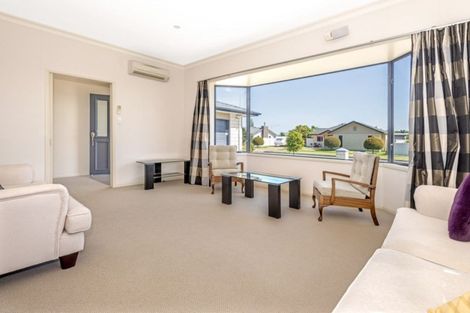 Photo of property in 21 Margaret Place, Lytton West, Gisborne, 4010