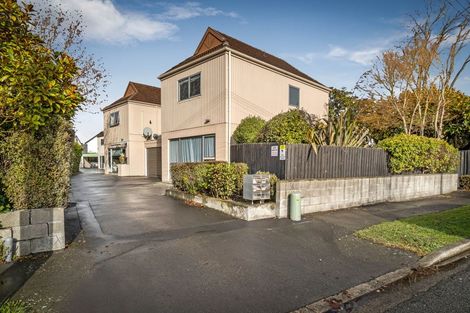 Photo of property in 1/34 Holly Road, St Albans, Christchurch, 8014