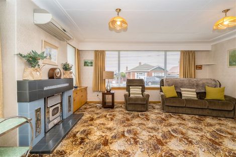 Photo of property in 22 Fitzroy Street, Caversham, Dunedin, 9012