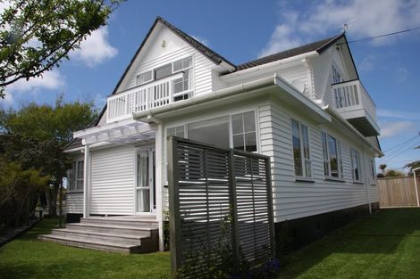 Photo of property in 13 Clovelly Street, Brooklands, New Plymouth, 4310