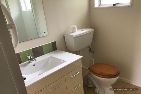 Photo of property in 3 Spruce Grove, Ranui, Porirua, 5024