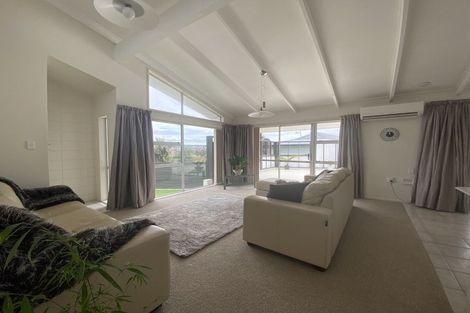 Photo of property in 23 Graham Place, Bellevue, Tauranga, 3110