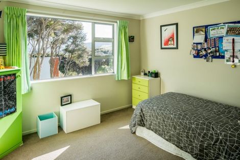 Photo of property in 6 Young Nicks Lane, Whitby, Porirua, 5024