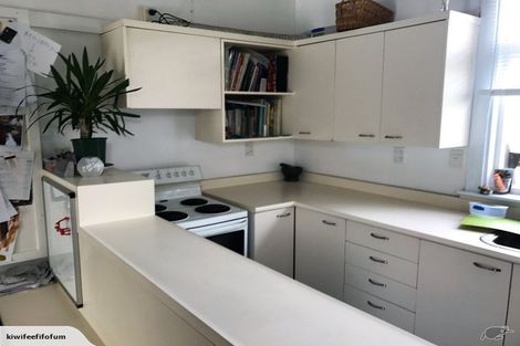 Photo of property in 37 Darvel Street, Riccarton, Christchurch, 8011