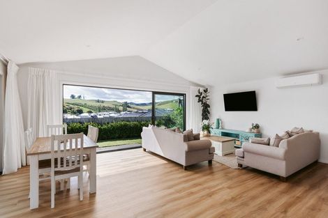 Photo of property in 4 Kokopu Lane, Ohauiti, Tauranga, 3112