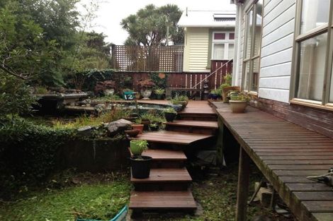 Photo of property in 12 Cross Street, Karori, Wellington, 6012