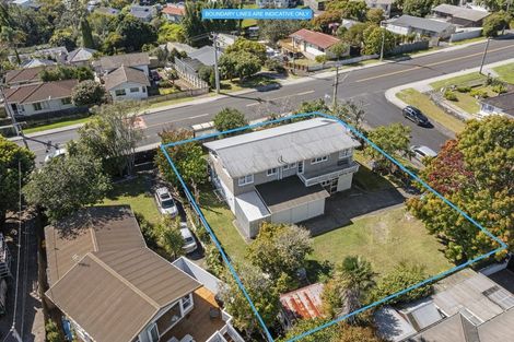 Photo of property in 222 Rangatira Road, Beach Haven, Auckland, 0626