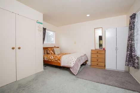 Photo of property in 477d Richardson Road, Mount Roskill, Auckland, 1041