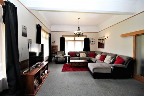 Photo of property in 152 Vogel Street, Woodville, 4920