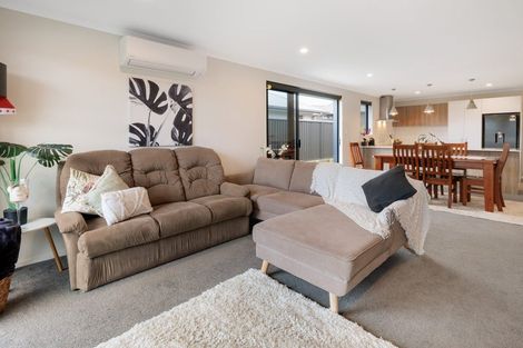 Photo of property in 2b Kauri Lane, Omokoroa, 3114