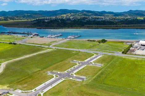Photo of property in 1 Windward Avenue, Port Whangarei, 0110