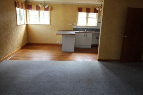 Photo of property in 3 Kent Crescent, Awapuni, Palmerston North, 4412