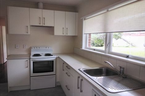 Photo of property in 4/34 Alamein Avenue, Belmont, Auckland, 0622