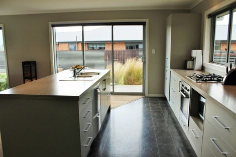 Photo of property in 1 Orbell Crescent, Te Anau, 9679