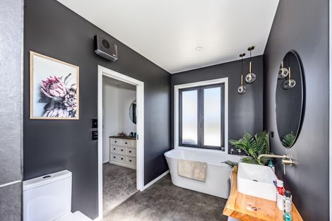 Photo of property in 389 Teschemakers Road, Teschemakers, Oamaru, 9492