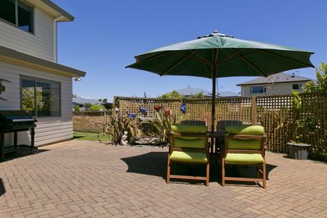 Photo of property in 2/2 Astelia Way, Waipahihi, Taupo, 3330