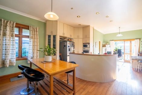 Photo of property in 37 Shamrock Street, Takaro, Palmerston North, 4412