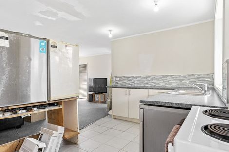 Photo of property in 125 Bruce Mclaren Road, Henderson, Auckland, 0612