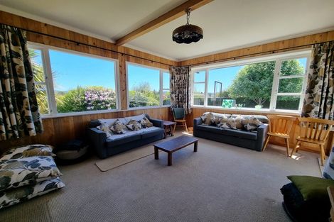 Photo of property in 8 Mcvicar Street, Tuatapere, 9620