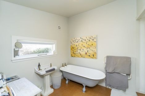 Photo of property in 10 Daniel Street, Martinborough, 5711