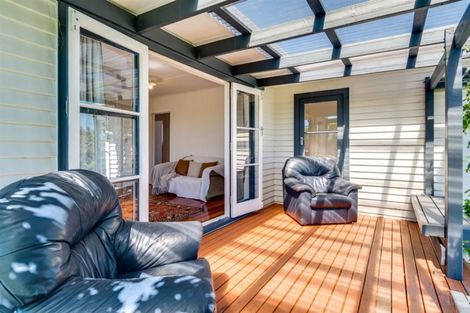 Photo of property in 27 Magdalen Crescent, Pirimai, Napier, 4112