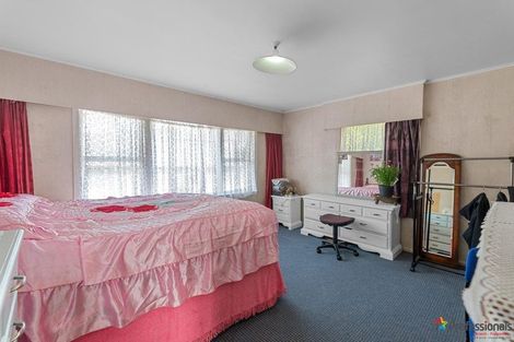 Photo of property in 42 Pooks Road, Ranui, Auckland, 0612