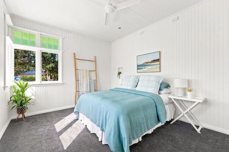 Photo of property in 1 Karewa Street, Castlecliff, Whanganui, 4501